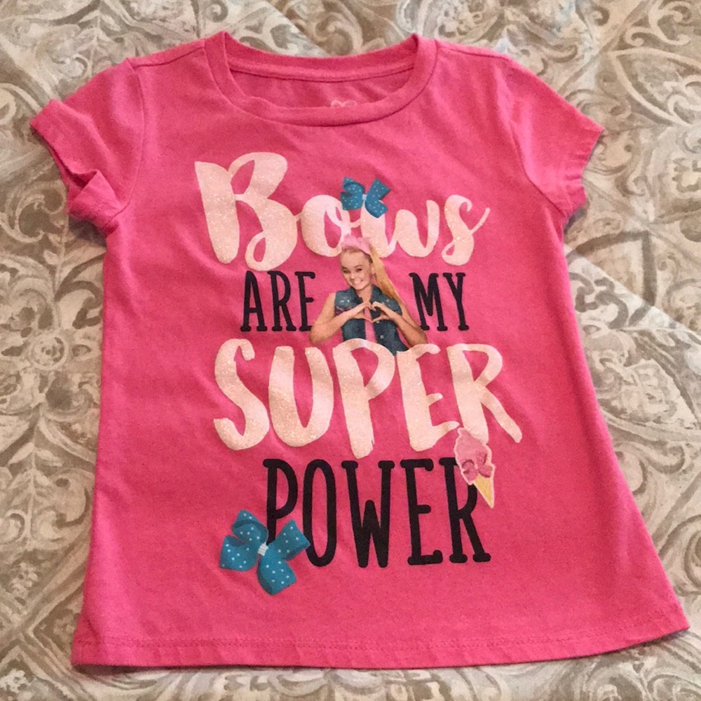 JoJo Siwa tee XS (4/5)